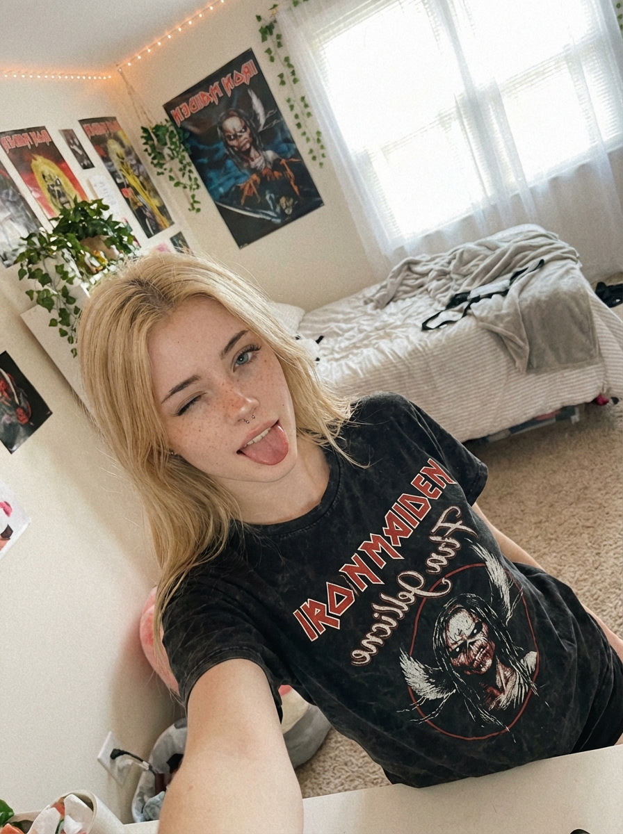 mitch0z's tweet image. Tried an AI influencer with nano banana today.

Thread 🧵👇