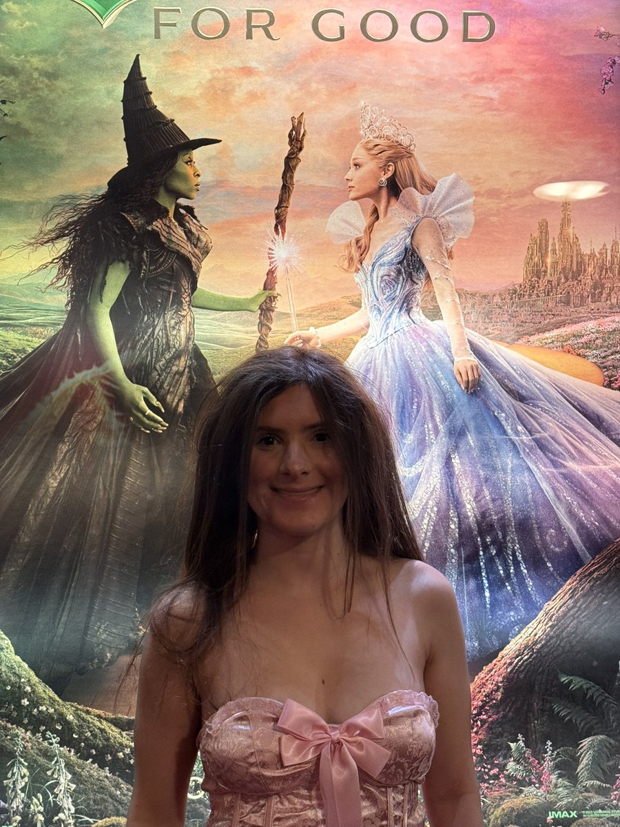 spacebunsiana's tweet image. i’ve been changed for good 🩷