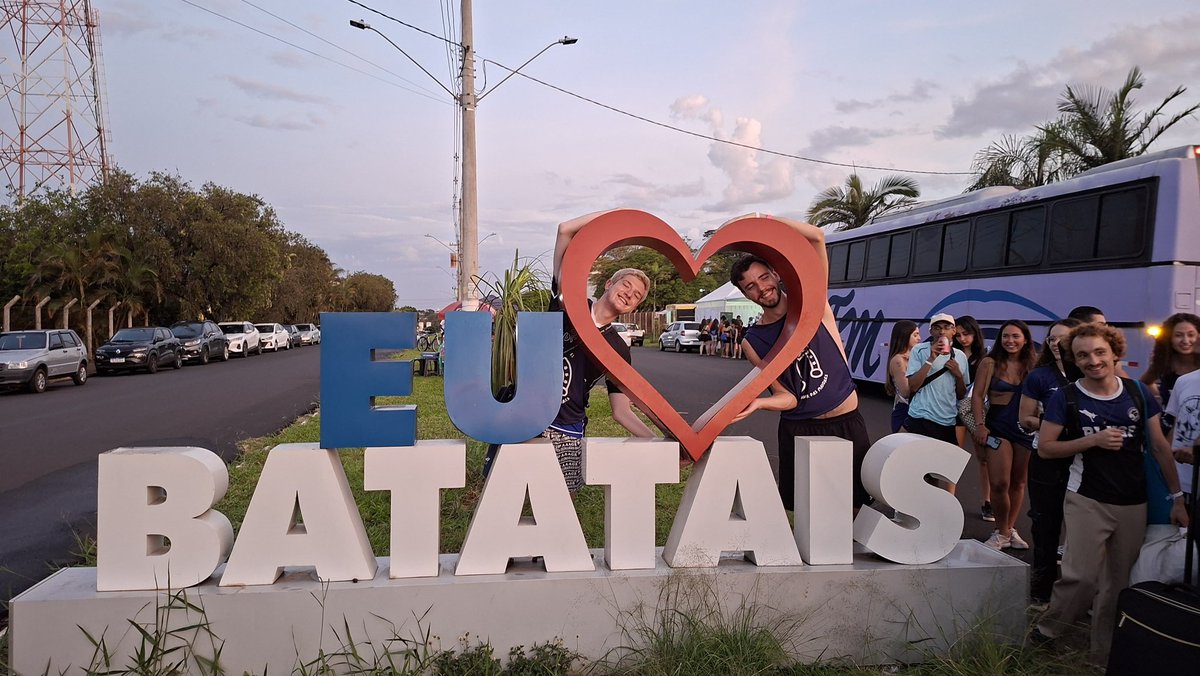 Emanando muitas energias negativas pra quem puxou um “foto da T19” e fez eu e o Ferrare passarmos por isso