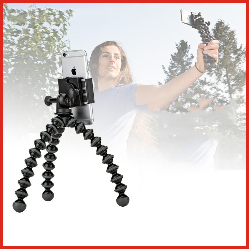 UnicunShop's tweet image. Tired of shaky selfies? 😩 This rotating phone holder takes your pics &amp;amp; videos to the next level! 📸🤯 360° rotation, Bluetooth connectivity &amp;amp; more!  Level up your content game! unicun.com/product/rotati… 💫