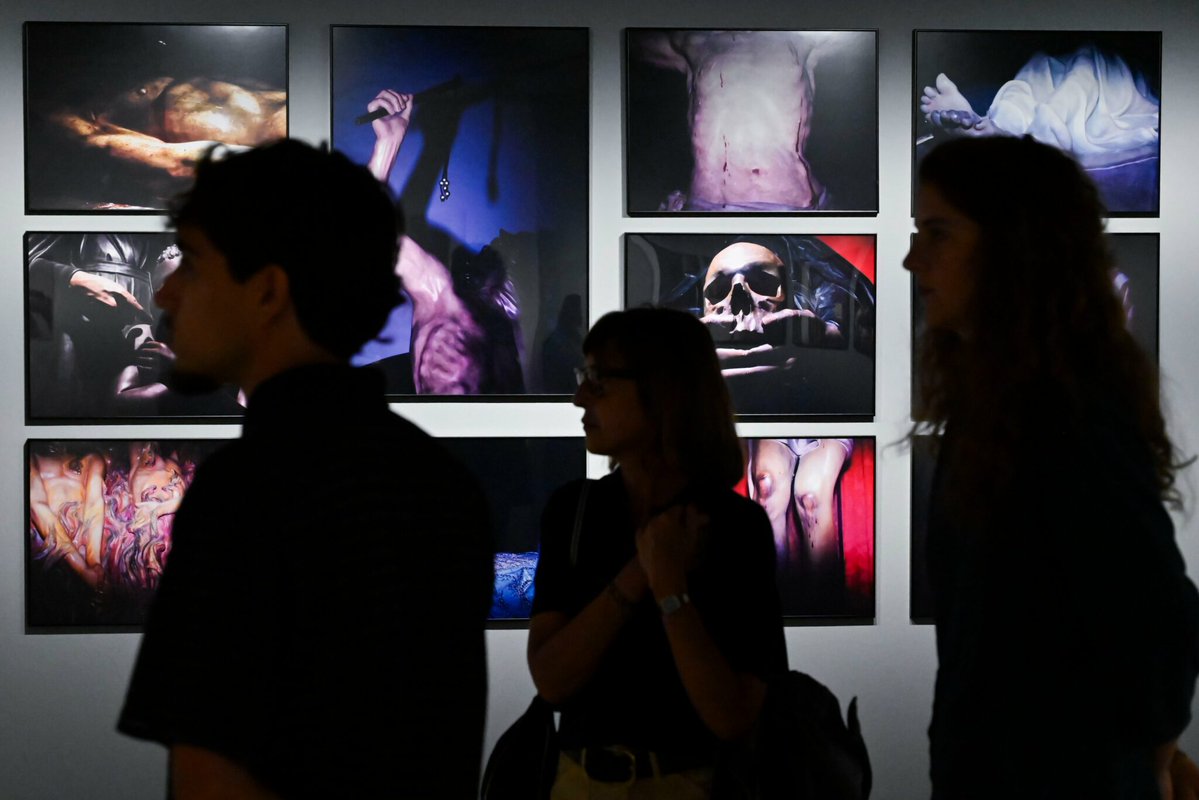 📷 El Centro de #Fotografía KBr te ofrece una vibrante selección del mejor talento emergente

👉 KBr Flama’25 incluye los trabajos de Bernat Erra, Irina Cervelló, Abril Coudougnan y Patrick Martin

ℹ️ hoyesarte.com/evento/2025/10…

#exposiciones <a href="/ArteyCulturaFM/">Fundación MAPFRE Cultura</a> <a href="/KBrfmapfre/">KBrfmapfre</a> #Barcelona