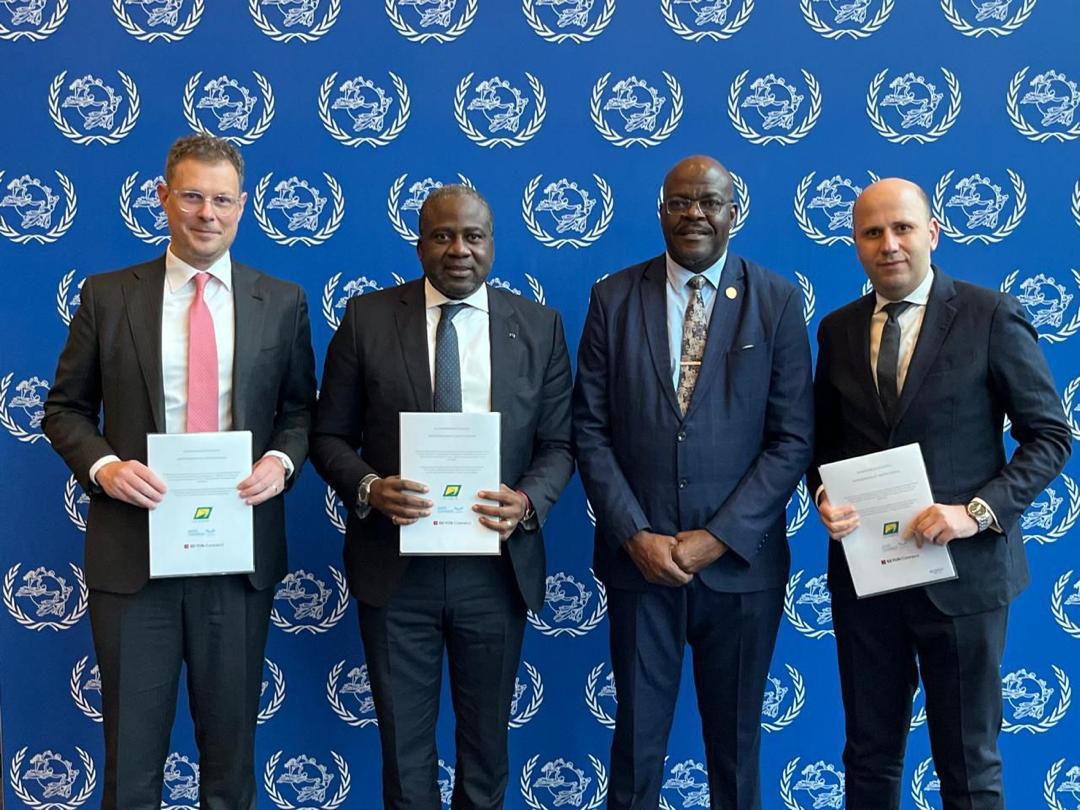 Communiqué de presse


Abidjan, Côte d’Ivoire – 24 novembre 2025

La Poste de Côte d’Ivoire, Beyon Connect et Post Connect s’allient pour contribuer à l’accélération de la transformation numérique du pays

Ce matin à Berne (Suisse), au siège de l’Union Postale Universelle