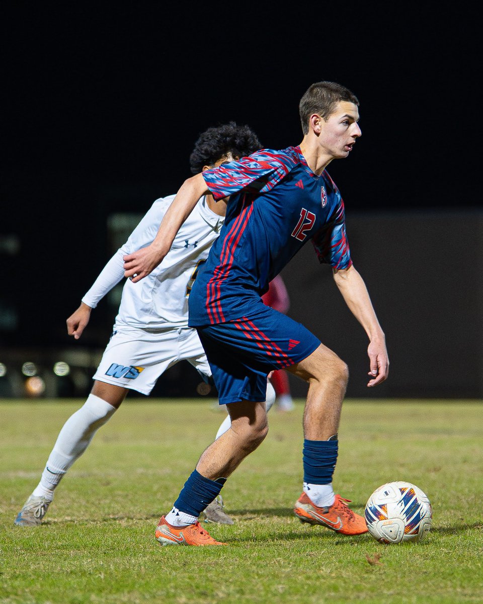 afhs_smm's tweet image. Here is the Varsity Men’s @AFHS_MWSoccer Season Review! Congrats on a very successful season! #PatFam #RepAFHS 🔴⚪️🔵⚽️ (Photo Credit: Liam VanVickle, Emma Robke, and Grace Conway.)