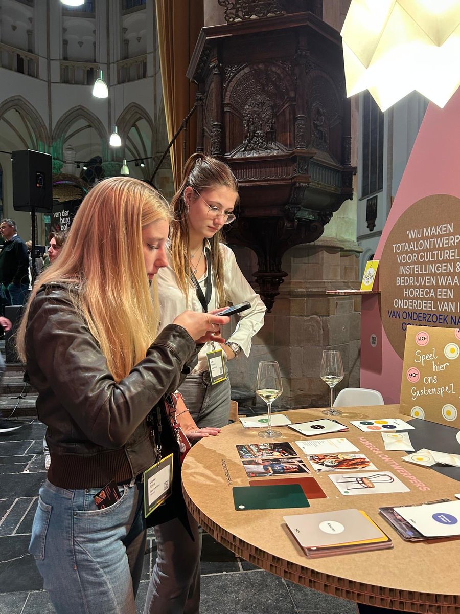 Bas van Kooten tweet media