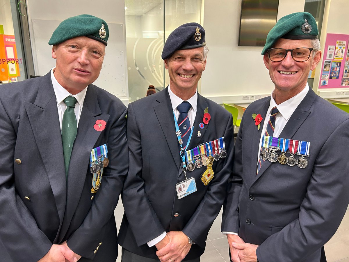 penswordbooks's tweet image. #OnTheBlog 💬 Suffolk College Remembrance Parade, a guest post from &apos;42 Commando Royal Marines in The Falklands War&apos; author Mark Lewis. 

👀 Read it here 👉 buff.ly/uHBugUP