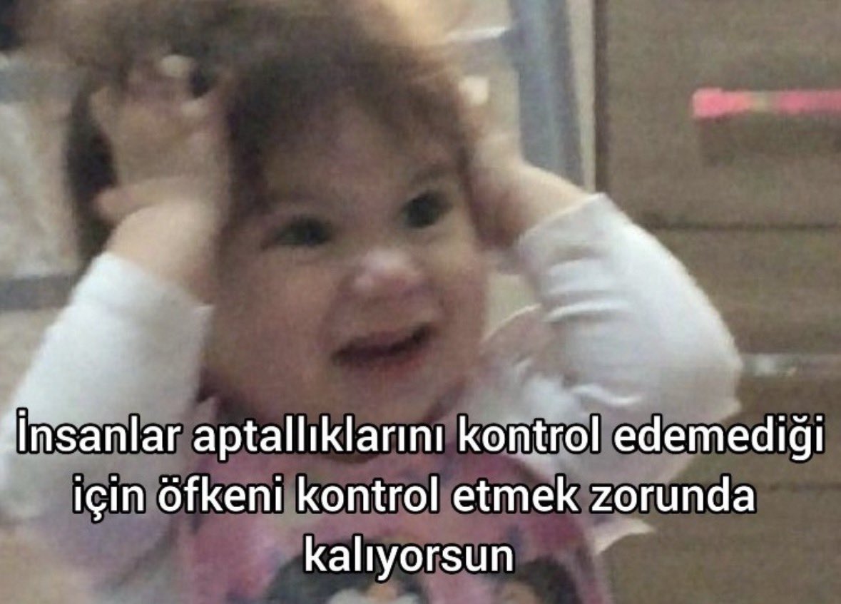 𝓢 (@seliinty) on Twitter photo 