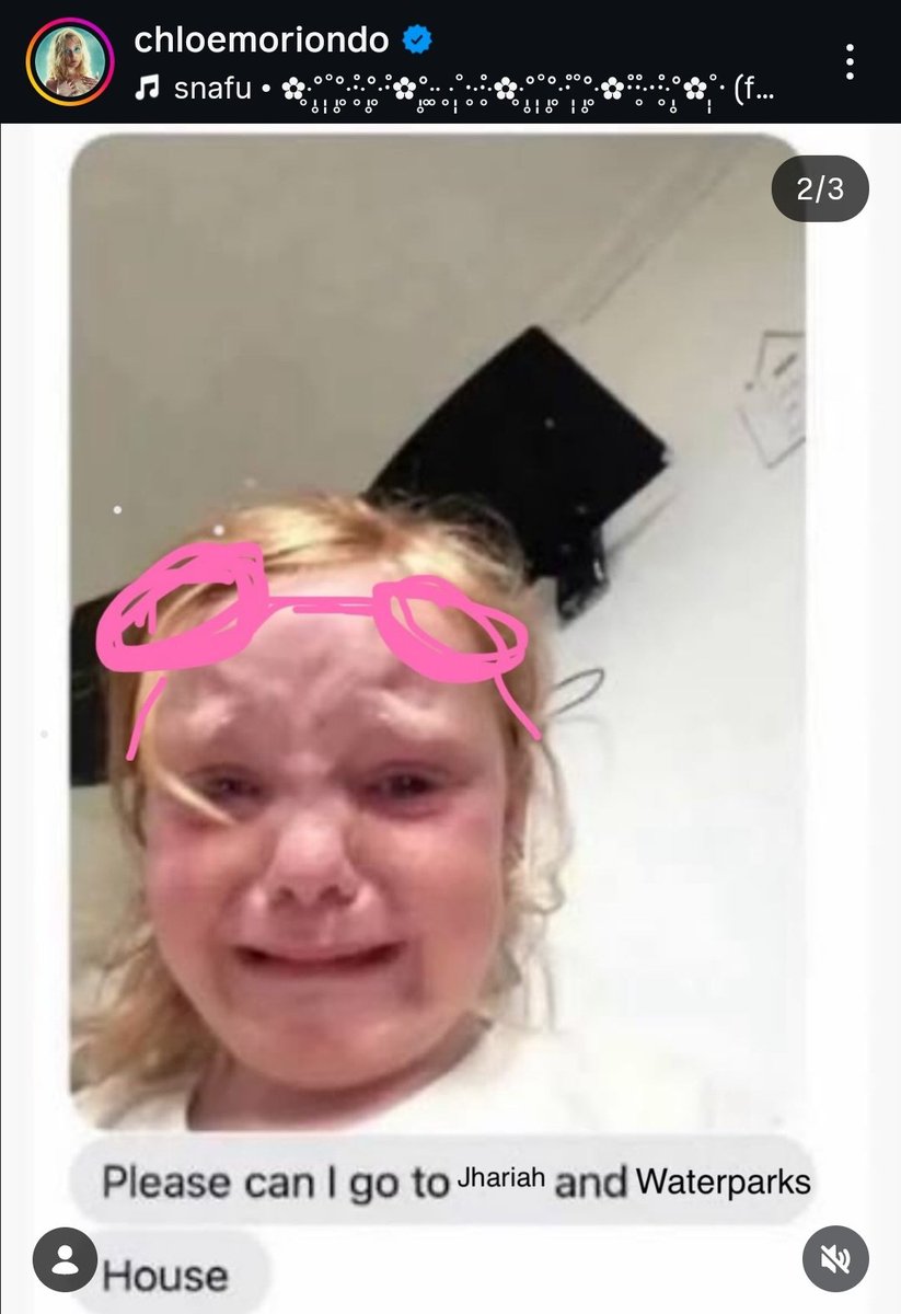 EATYOURFR1ENDS's tweet image. feeling like this chloe moriondo post today