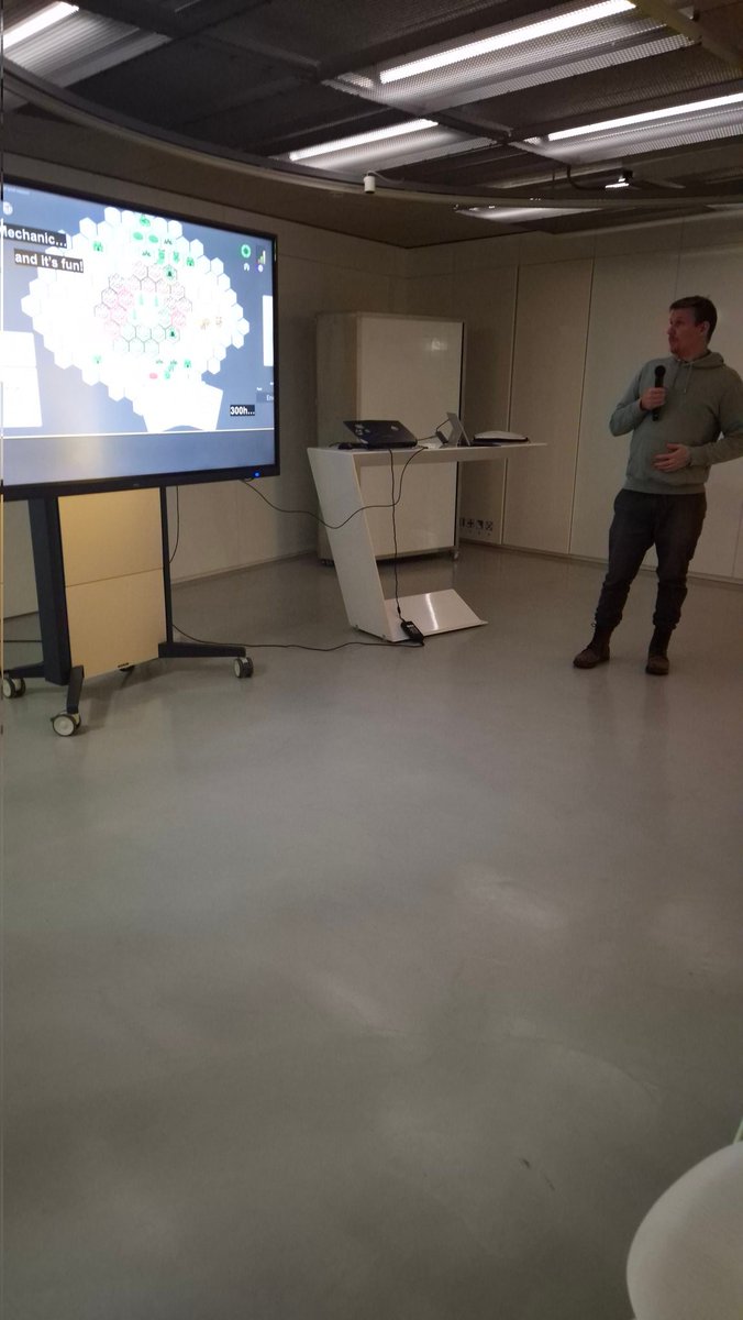 GameDevGraz's tweet image. Martin talks in detail about his game projects and the overall process of picking his battles when pushing forward!