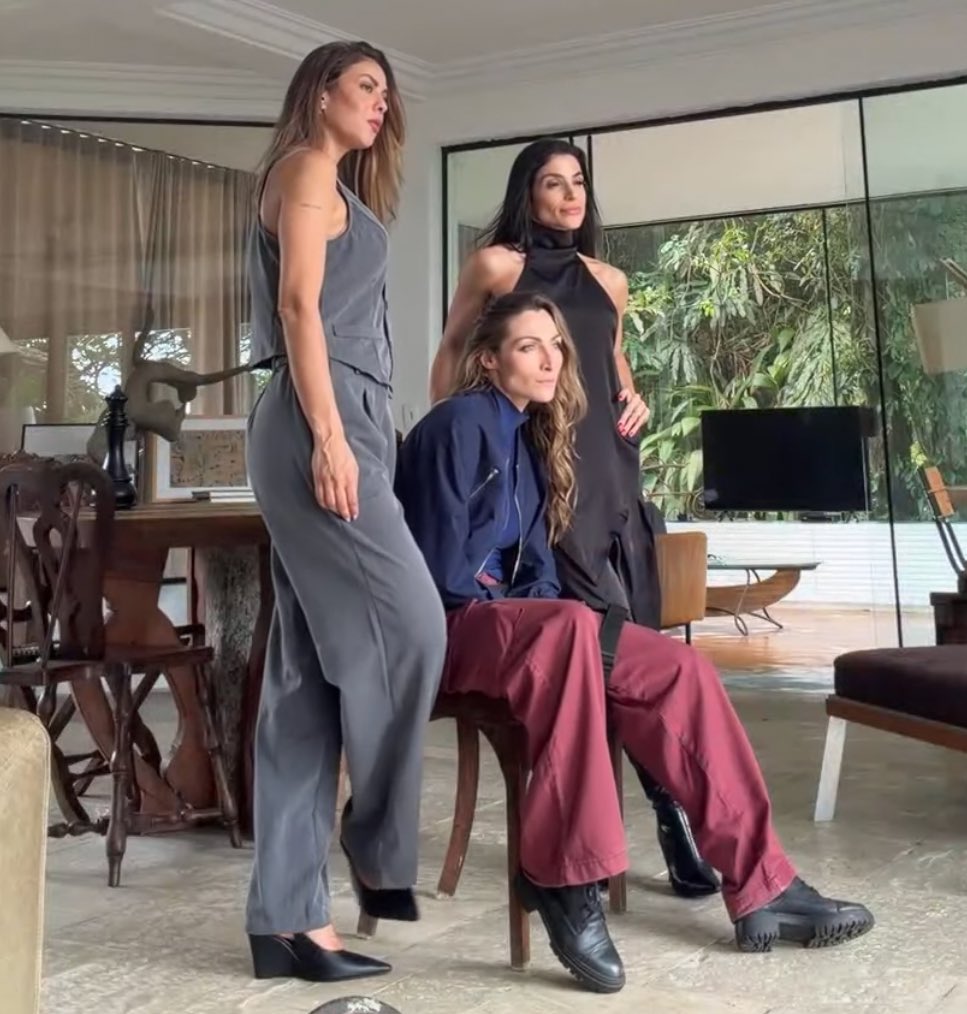 tweetskeh's tweet image. tá acontecendo uma coisa forte