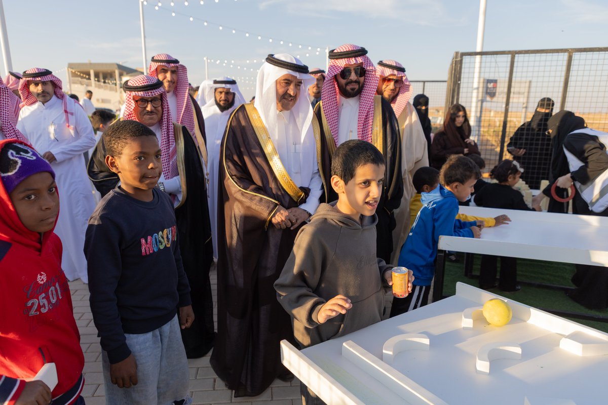 تتقدم إدارة ميدان الأمير فيصل بن خالد للفروسية بمحافظة المجمعة بالشكر والتقدير لــ  "  نادي الفيحاء  " على تواجدهم في حفل اليوم ومشاركتهم بركن مصاحب لحفلنا اليوم  .