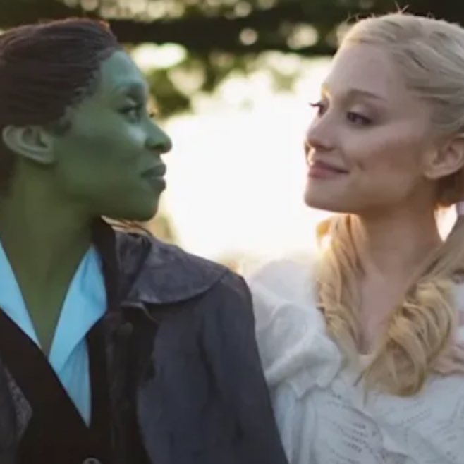 wickedcomfort's tweet image. Screenwriter Dana Fox talks about the final shot in Wicked: For Good: 

“Our desire was to make you feel that no matter what, they will always be together in their hearts, even if they can’t physically be together. That was the idea.”