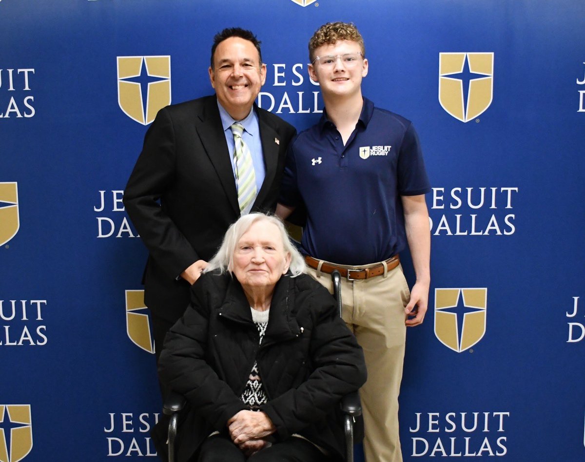 Jesuit Dallas tweet media