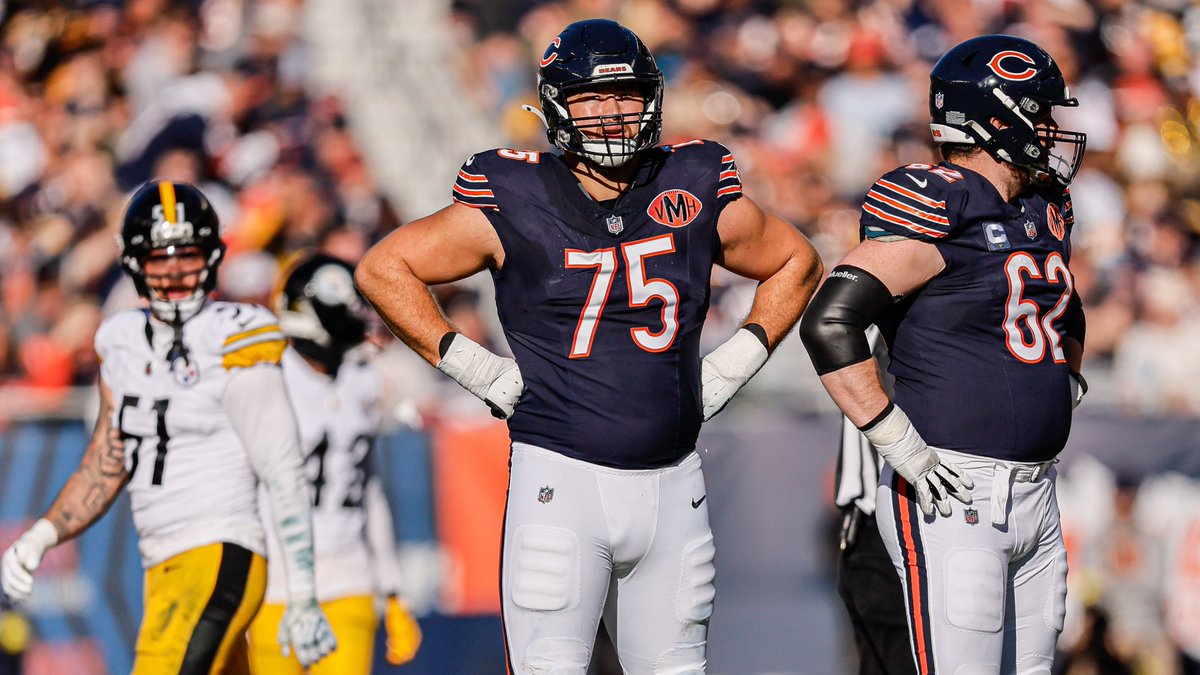 ChicagoBears's tweet image. S/O to the rooks, man 👏