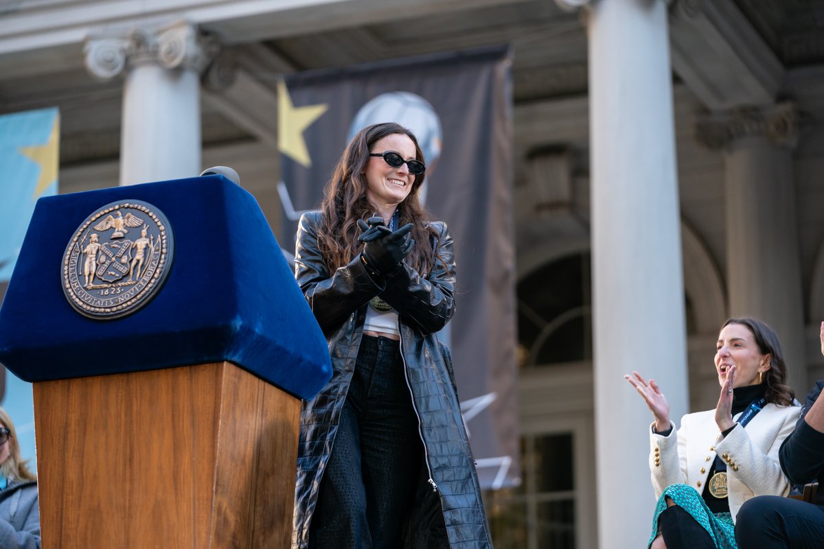 Rose Lavelle, your Championship MVP 🌹⭐️