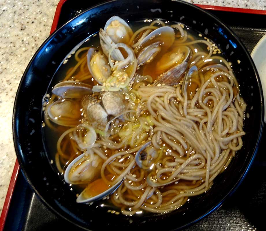 この時間　腹が減る……のは健全？　
　　　ハラが……減った。。。。