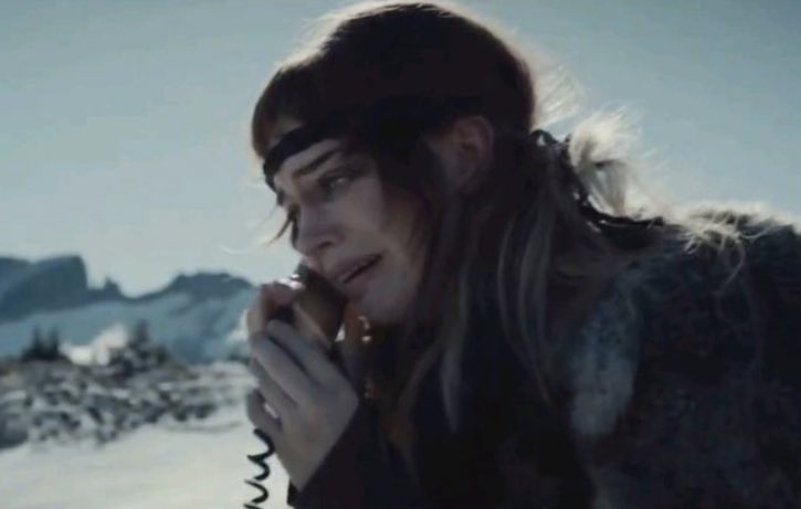 akilahsgoat's tweet image. “CAN ANYONE HEAR ME?!”    “I can hear you”