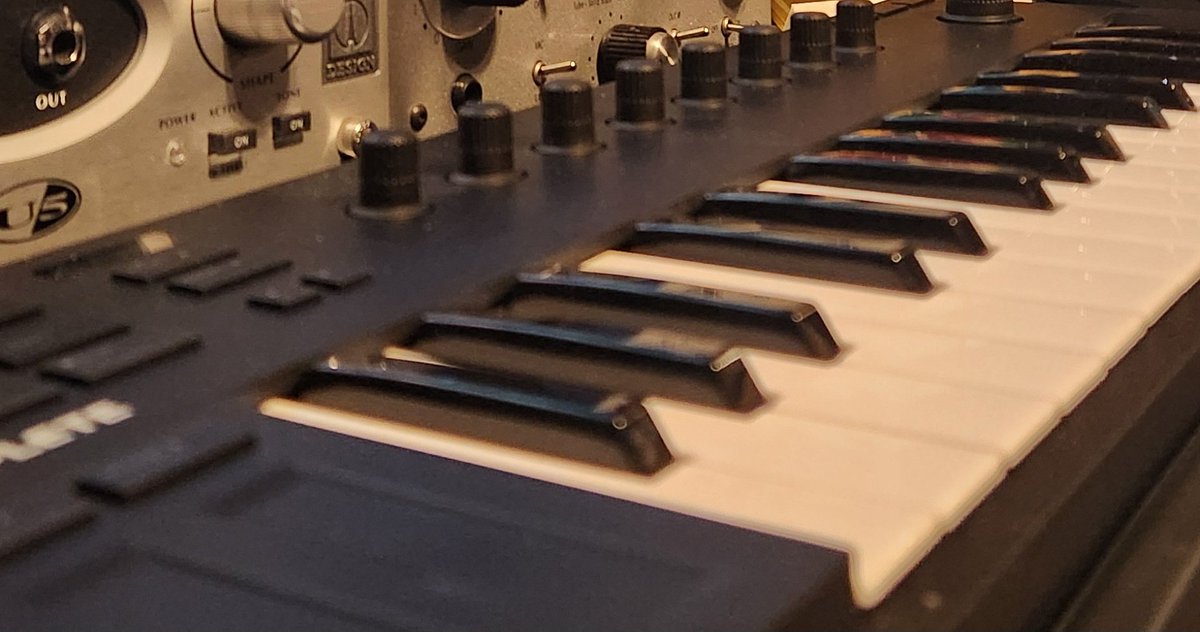 We are good to go! Come chill if you want while we make music tonight. 7pm central
Twitch.tv/runxelin