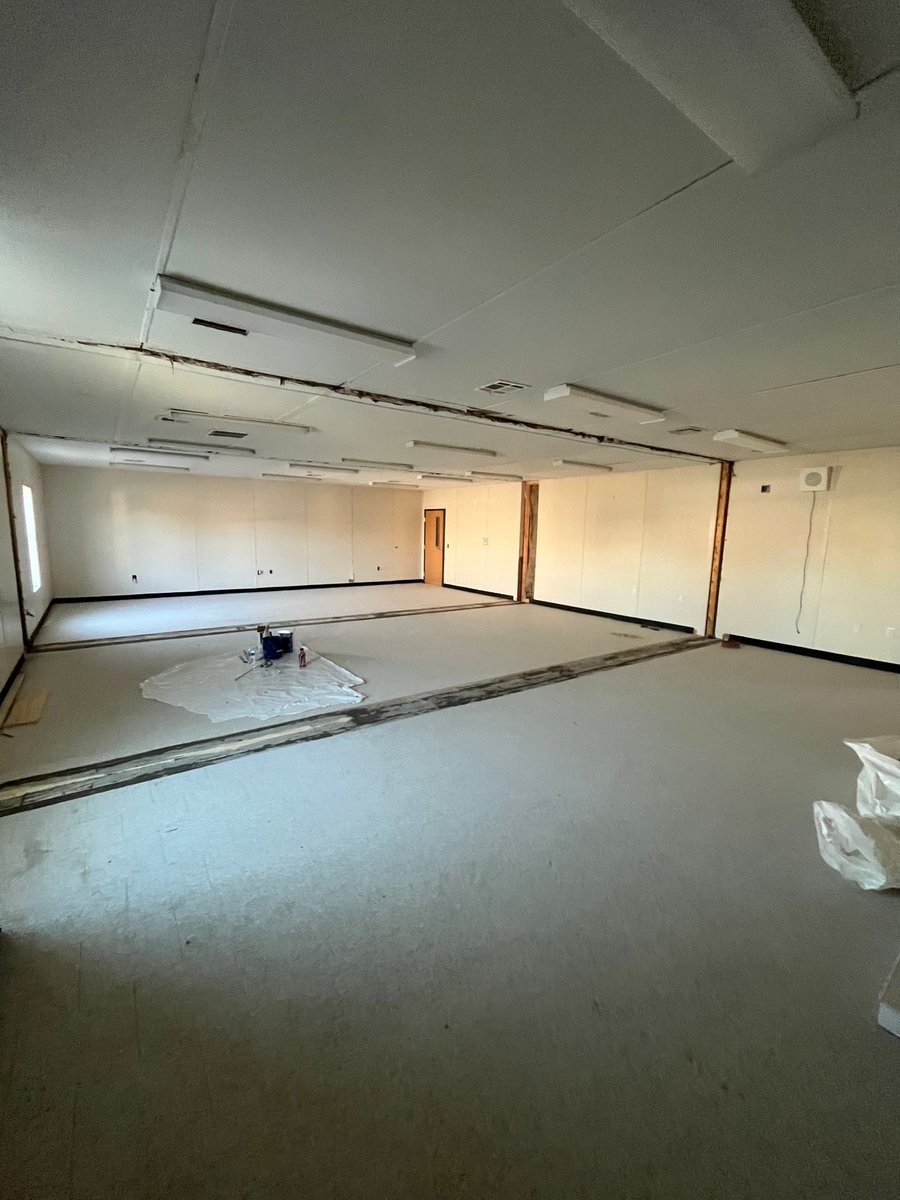 ModularGenius's tweet image. Our in-house setup crew is putting the finishing touches on this classroom building for Wicomico County Public Schools. Ceiling work, trim, and final interior details are underway as we prepare to turn over another high-quality modular space for students and staff!