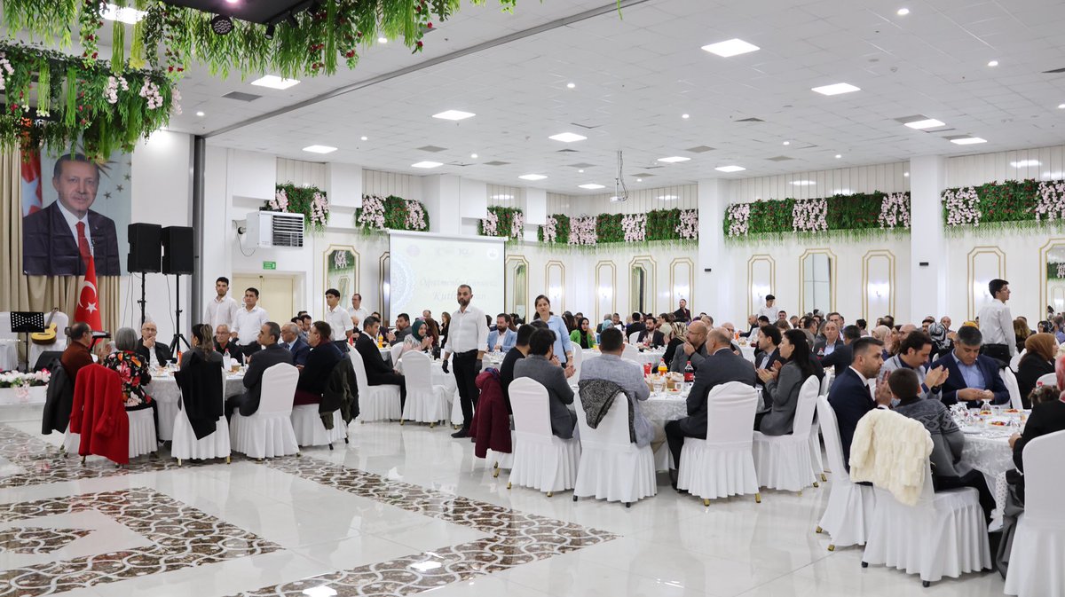 📌VALİMİZ SAYIN ALİ FİDAN'IN HİMAYELERİNDE, ÖĞRETMENLERİMİZİN ONURUNA PROGRAM DÜZENLENDİ 💐✨

🔗 nevsehir.meb.gov.tr/www/valimiz-sa…

<a href="/tcmeb/">Millî Eğitim Bakanlığı</a> 
<a href="/Yusuf__Tekin/">Yusuf Tekin</a> 
<a href="/nevsehirvalilik/">T.C. Nevşehir Valiliği</a> 
<a href="/ValiFidan/">Ali Fidan</a> 
<a href="/yusufyaz66/">Yusuf Yazıcı</a>