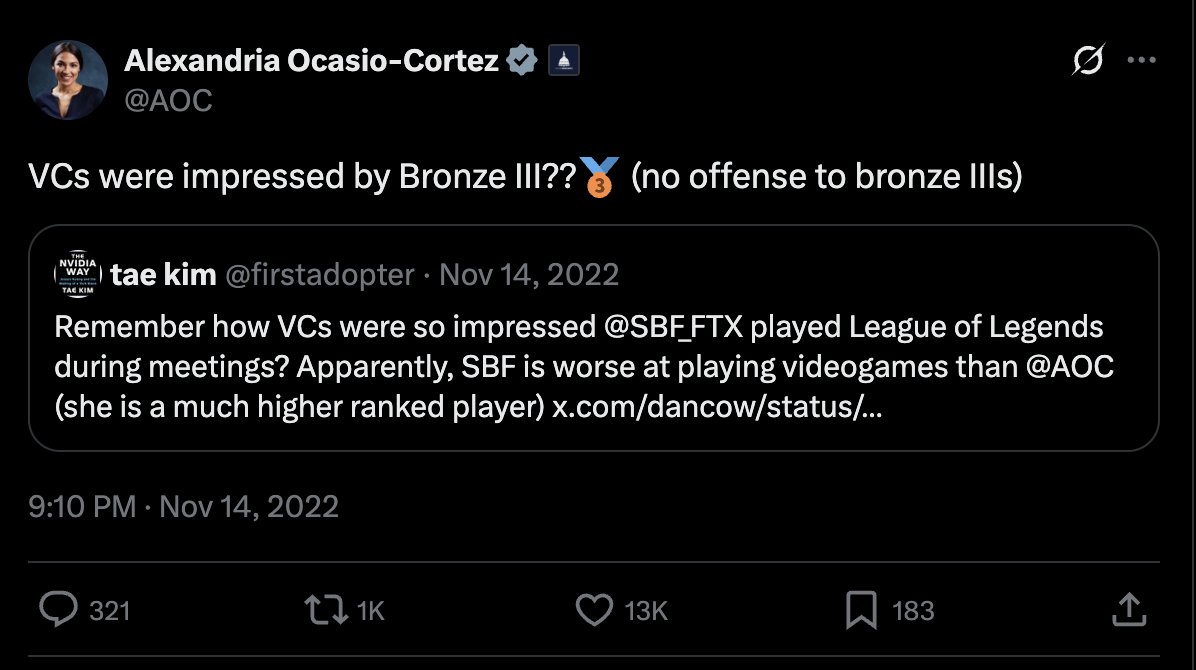 absolute_web3's tweet image. I top blasting $10,000+ into @LeagueOfLegends&apos; new TCG @playriftbound
&amp;gt;The @arcaneshow IP is unqiue and very good, it has won multiple emmys @TelevisionAcad strongly recommend you watch it on @netflix

&amp;gt; literally every dude I&apos;ve met knows what League is...
&amp;gt; Even @SBF_FTX was…