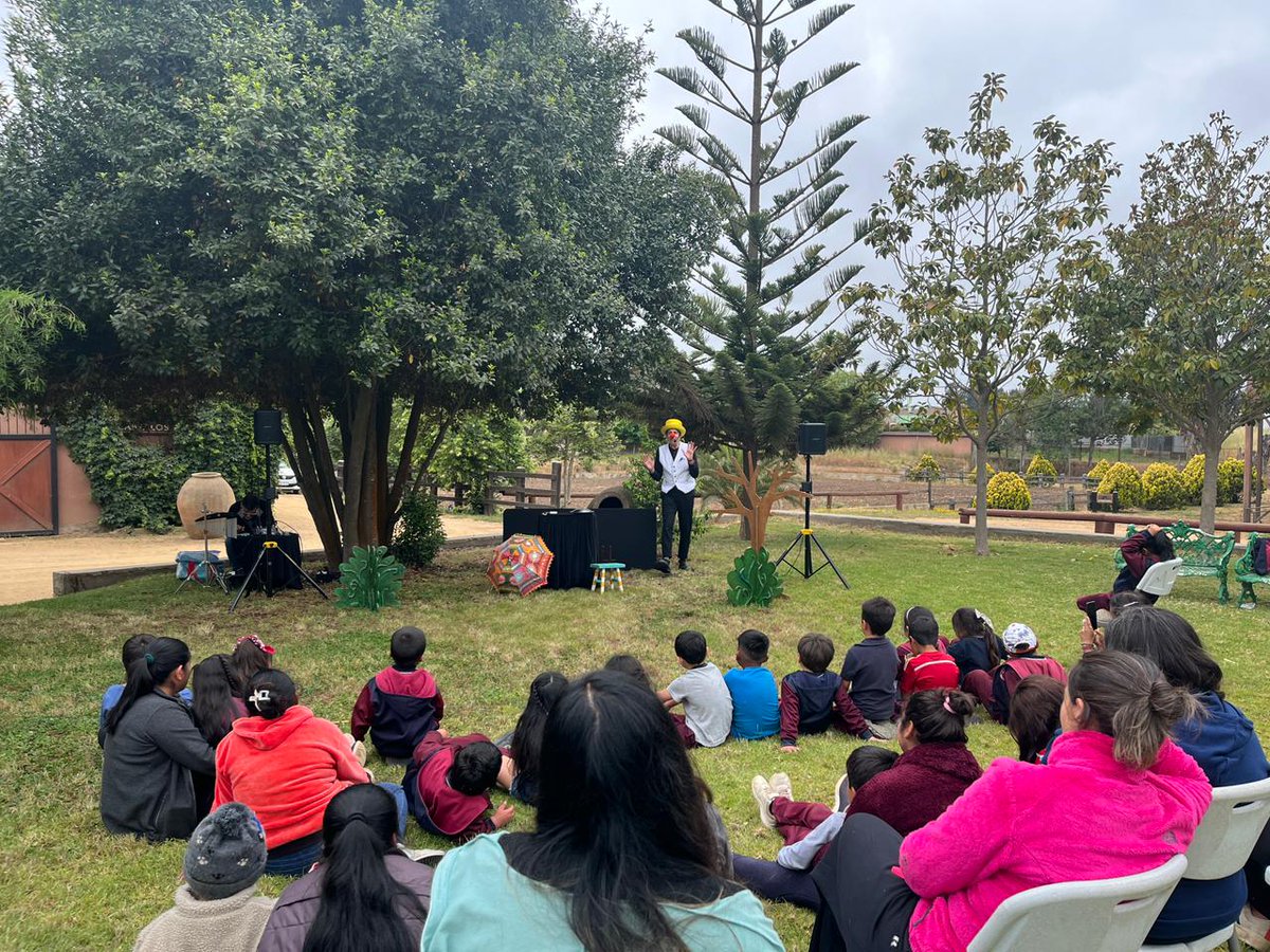 Escuela El Convento tweet media