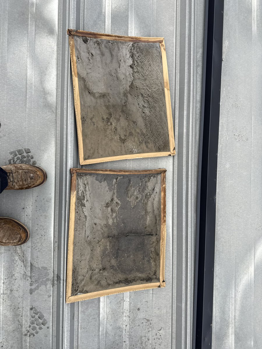 BigDickBarclay's tweet image. “Just changed em bud”