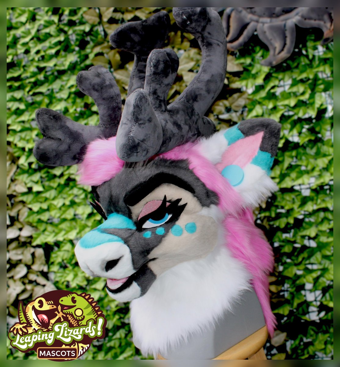 LLMCostumes's tweet photo. It’s almost reindeer season, so let’s kick it off with this lovely Caribou gal!
Please join me in welcoming Charlie the Caribou to the LLM family! Charlie features extra durable magnetic antlers, https://t.co/9QGnWuzRsd