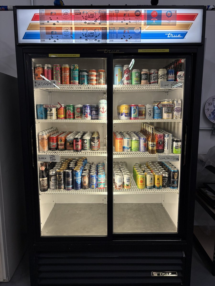 Tell me <a href="/ColumbusCurling/">Columbus Curling</a> is almost open without telling me @Columbuscurling is almost open 🥌🍺