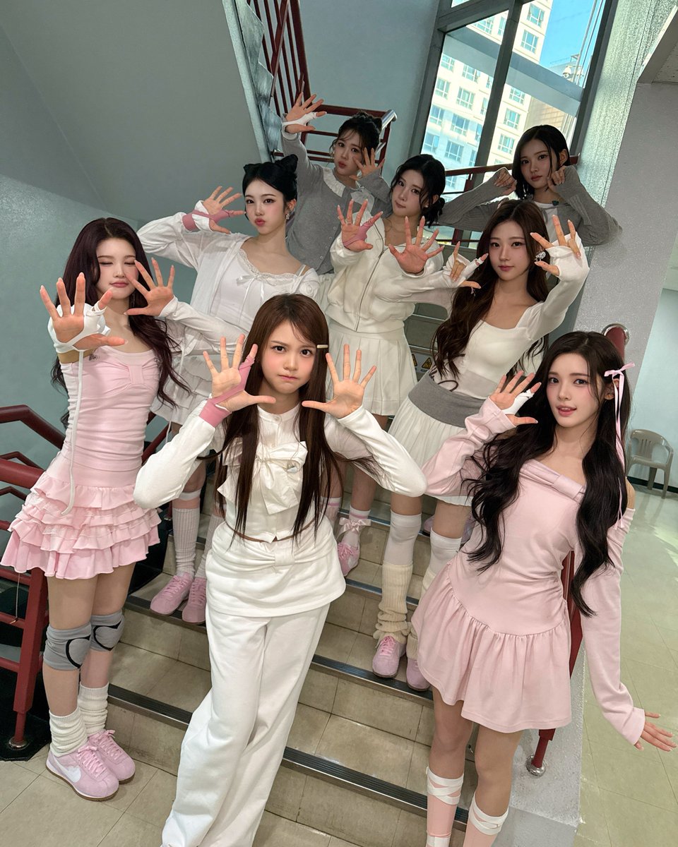 ARCH23IVES's tweet image. #NCTWISH will have a collaboration stage with  Hearts2Hearts at 2025 MAMA Awards! 

slist.kr/news/articleVi…