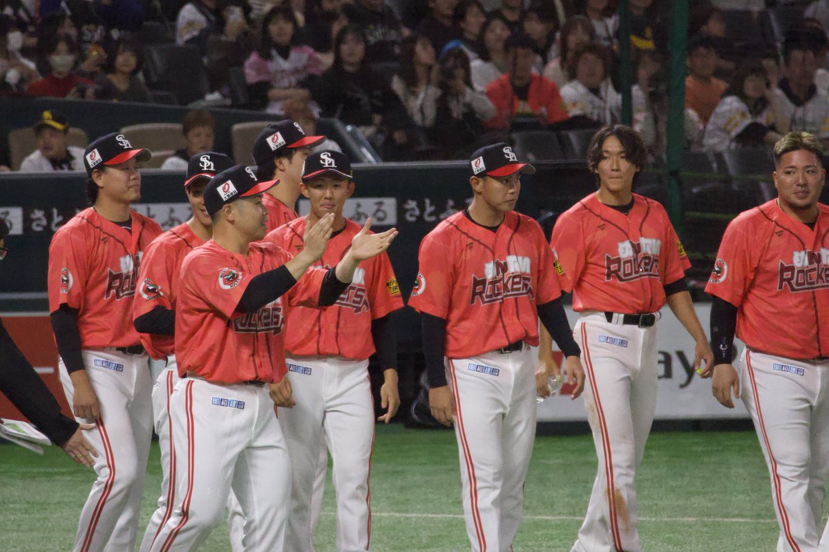 krttr_324's tweet image. 2025.11.24┊︎PayPayドーム┊︎バリタカ球宴

こんちゃん大監督ദ്ദിᐢ- ̫-ᐢ₎

#sbhawks
#近藤健介