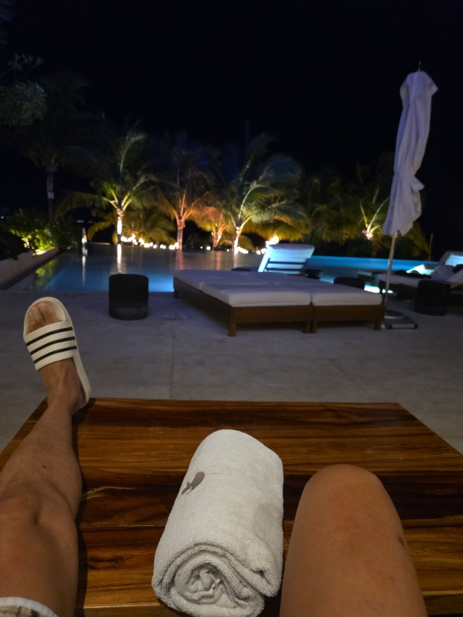 Skeet_79's tweet photo. #cancun https://t.co/2GYeLllCUM