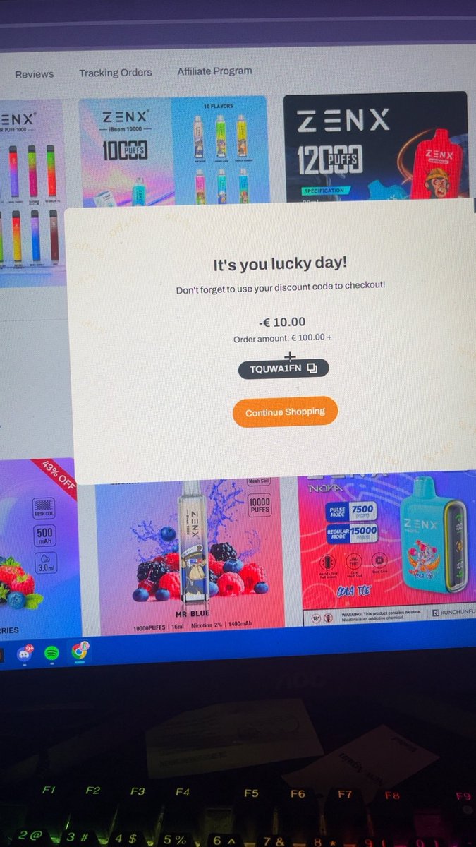 Ятебекохаю (@beetsfr) on Twitter photo 