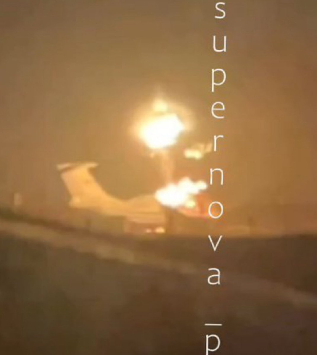 visegrad24's tweet image. BREAKING:

Ukrainian suicide drones just struck and destroyed Russia’s Beriev A-60 experimental airborne laser aircraft in Taganrog.

The plane was designed as a testbed for Russian high-energy laser weapons.