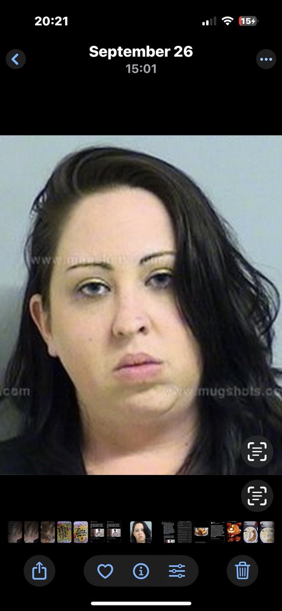 TheDillDoe's tweet image. Yaba your attack hog is embarrassing herself again by accidentally giving herself 3 boobs while photoshopping drunk, and is soiling your good name. #LOTlizard #TheYouTubeUnderground #FoodieBeauty #GorlWorld