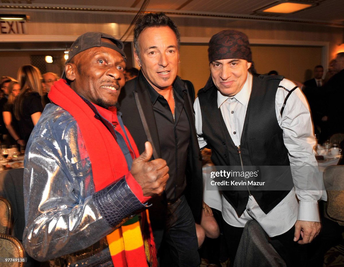 SpringNuts_'s tweet image. Rest in peace Jimmy Cliff. Thanks for the amazing music. 🙏🏼😔

@springsteen @StevieVanZandt