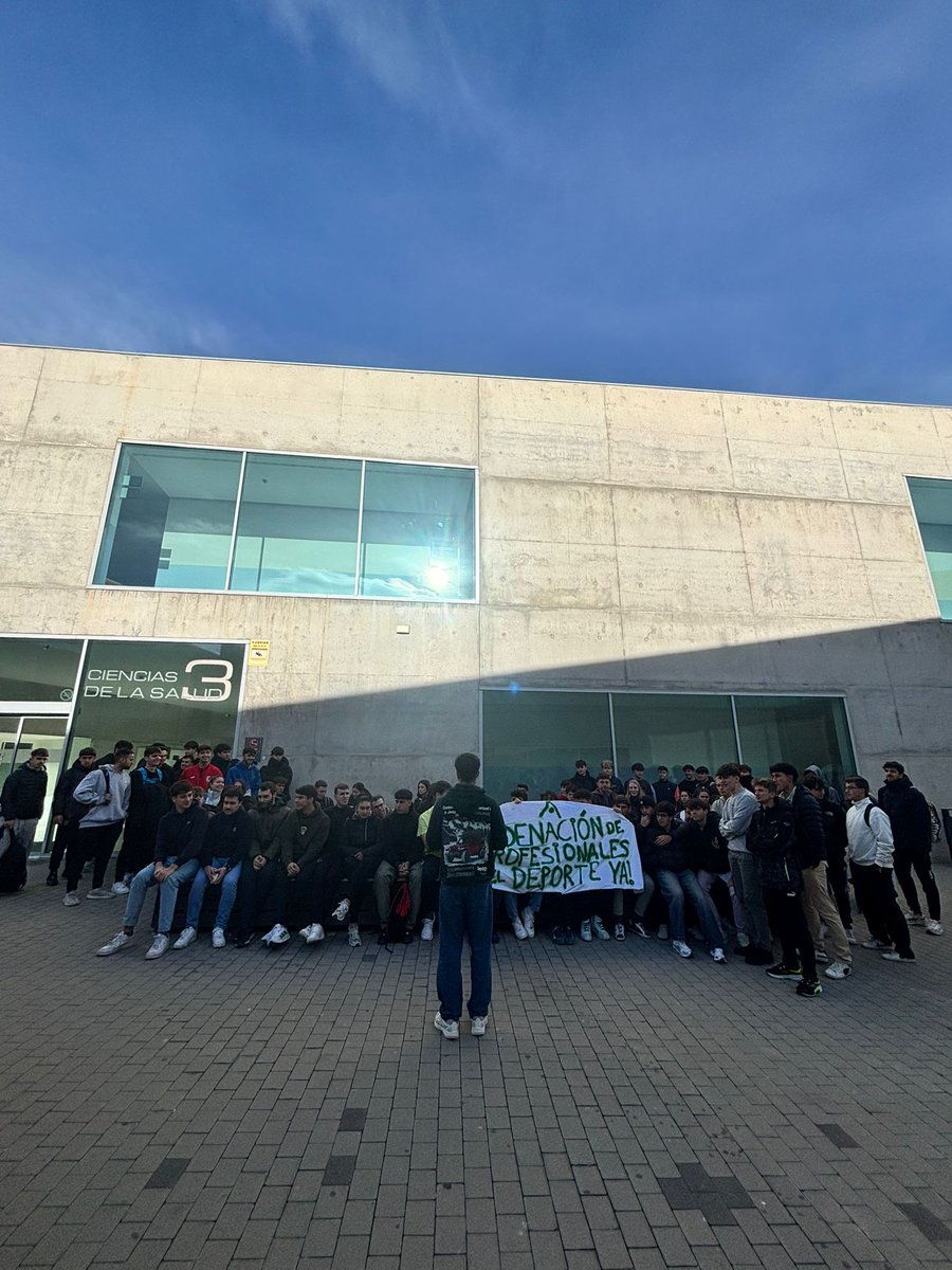 CCAFD USJ tweet media