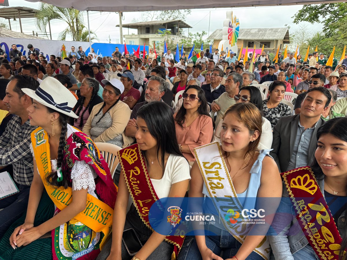 CSC_CUENCA's tweet image. Nuestro director, Xavier Barrera, participó como delegado del Alcalde de Cuenca, en el evento donde la @AzuayPrefectura realizó la inauguración del UPC de Tamarindo, 5 portales de seguridad operados por el ECU911, además de la entrega de 30 motocicletas a la Policía Nacional.