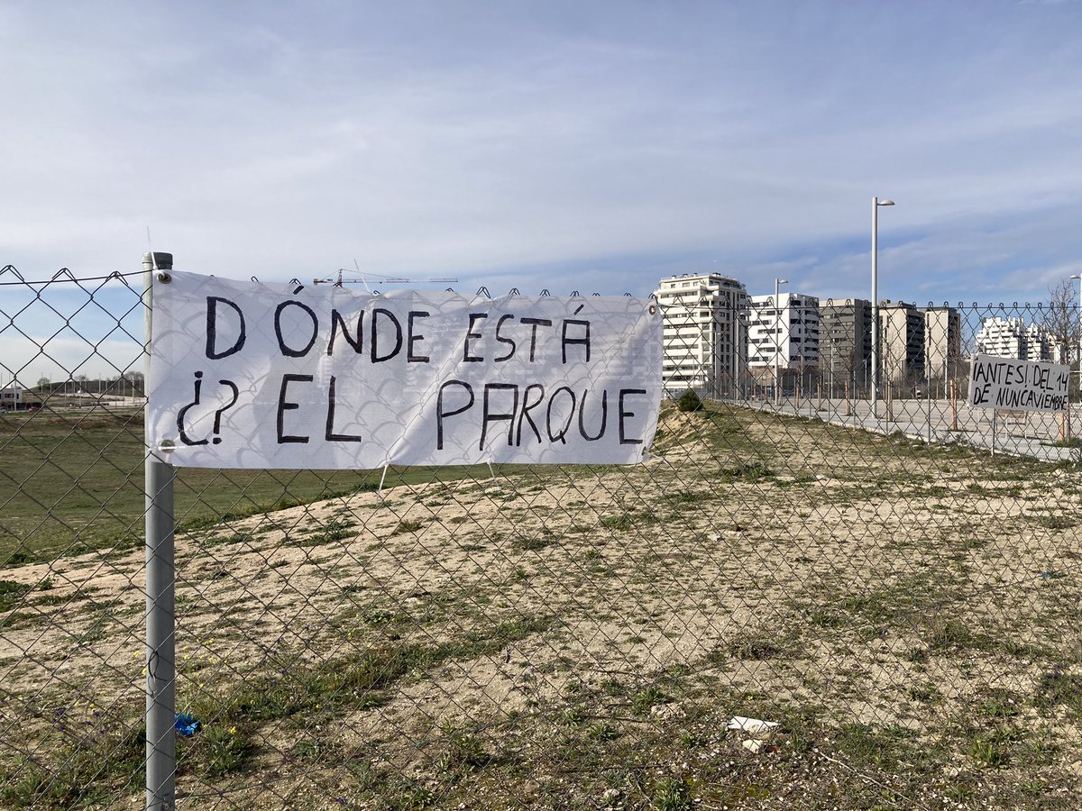 Un año y medio de la aprobación definitiva del plan parcial y el Parque Central de #ElCañaveral sigue sin fecha de ejecución 

El Ayto de <a href="/MADRID/">Ayuntamiento Madrid</a> no ha parado de solicitar cambios y sigue obstaculizando el inicio de las obras

Las voces más optimistas hablan ya de 2028.