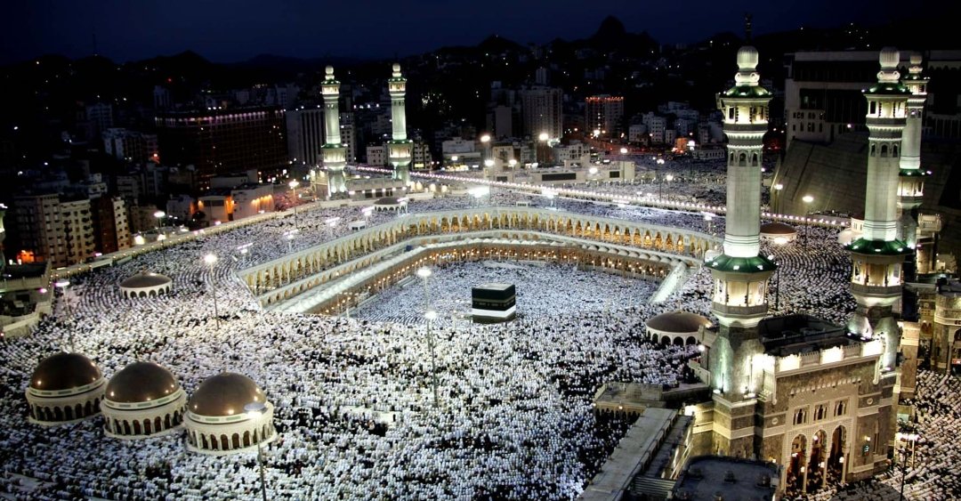 حياك الله ابو جنى
1000 ريال
عمره لك وعيالك
تقبل الله منا ومنكم صالح الاعمال