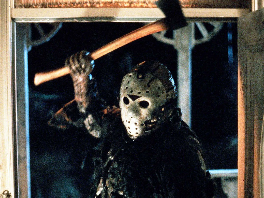 CinemaOfScreams's tweet image. iconic killers and their weapon of choice