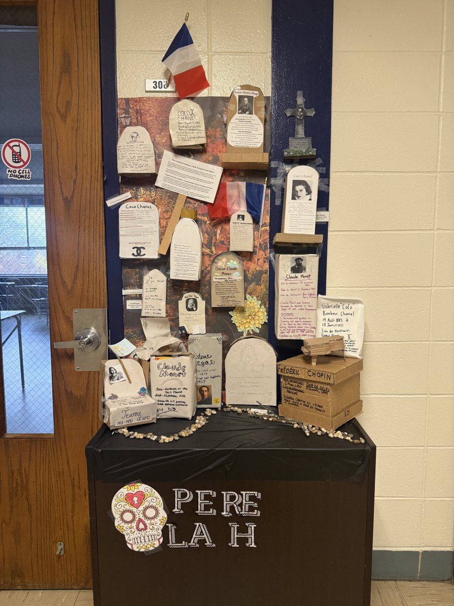 Ihsmustangs's tweet image. French 1 brought history to life with their Père Lachaise tombstone project-honoring iconic French figures with creativity and flair. #IHSStudentLife #FrenchClass #PereLachaise
