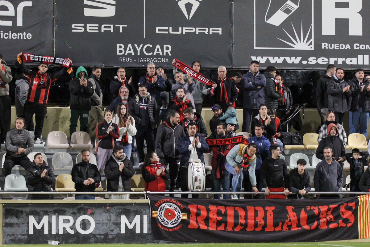 ReusFCR's tweet image. 2️⃣2️⃣9️⃣3️⃣ GRÀCIES, ROIGS-I-NEGRES ❤️🖤

Una setmana més demostrant-nos que tenim la millor afició ❤️‍🔥