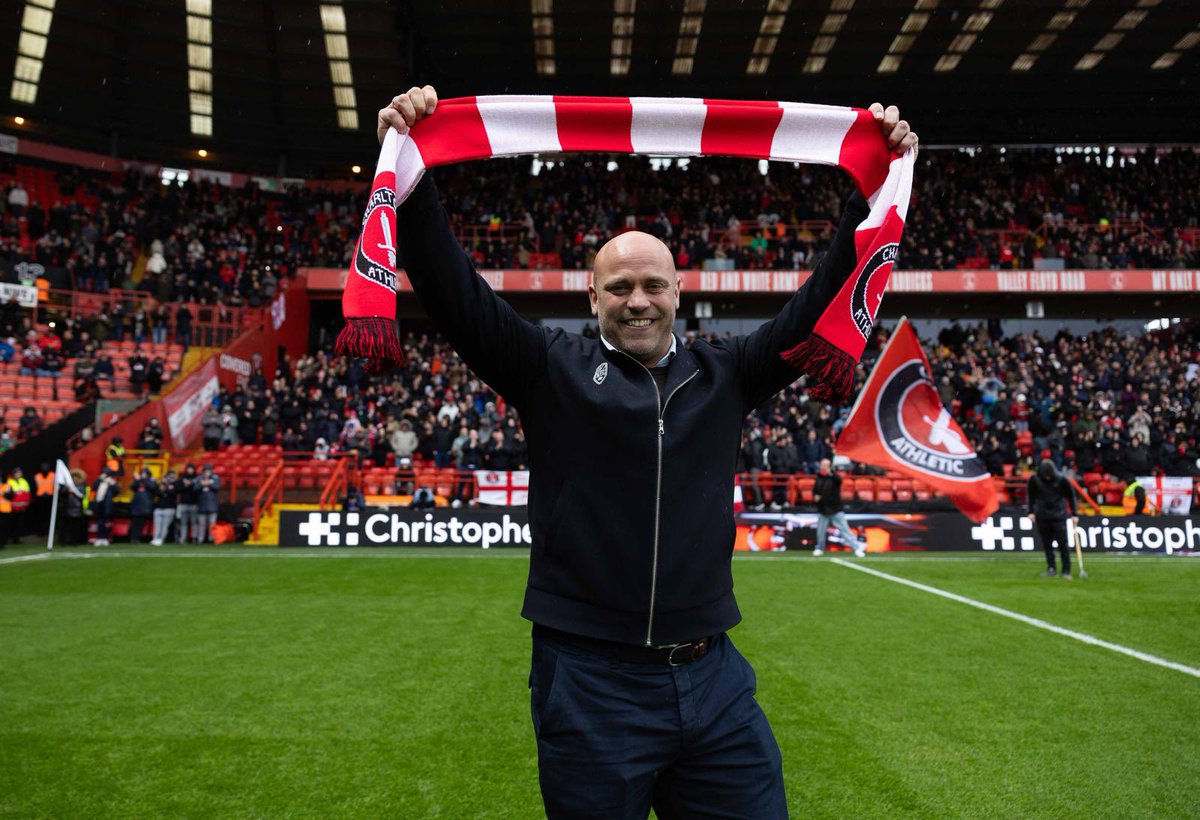 CAFCExPlayers's tweet image. We loved having Claus Jensen back home on Saturday, always great to see him and we hope that his 17 strong friends and family enjoyed their day. Thank you for coming along Claus and doing the Q&amp;amp;A in club 1905. Hope to see you again soon ❤️⚽️#cafc @CAFCofficial
