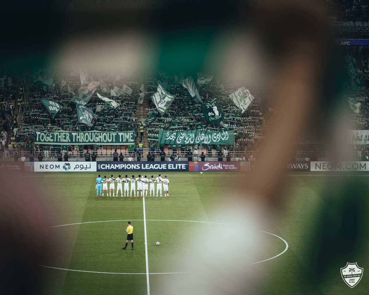 ALAHLI_FC's tweet image. وانا اللي حالف ما اتخلى عنّـك 🫶💚

#الأهلي