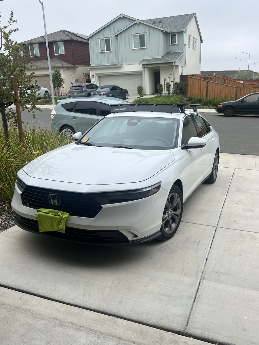 rockyPT55's tweet photo. Honda accord 2024 with Yakima rack. Baseline towers, jet stream 50”, 46” fairing. https://t.co/EnbjvvGBaH