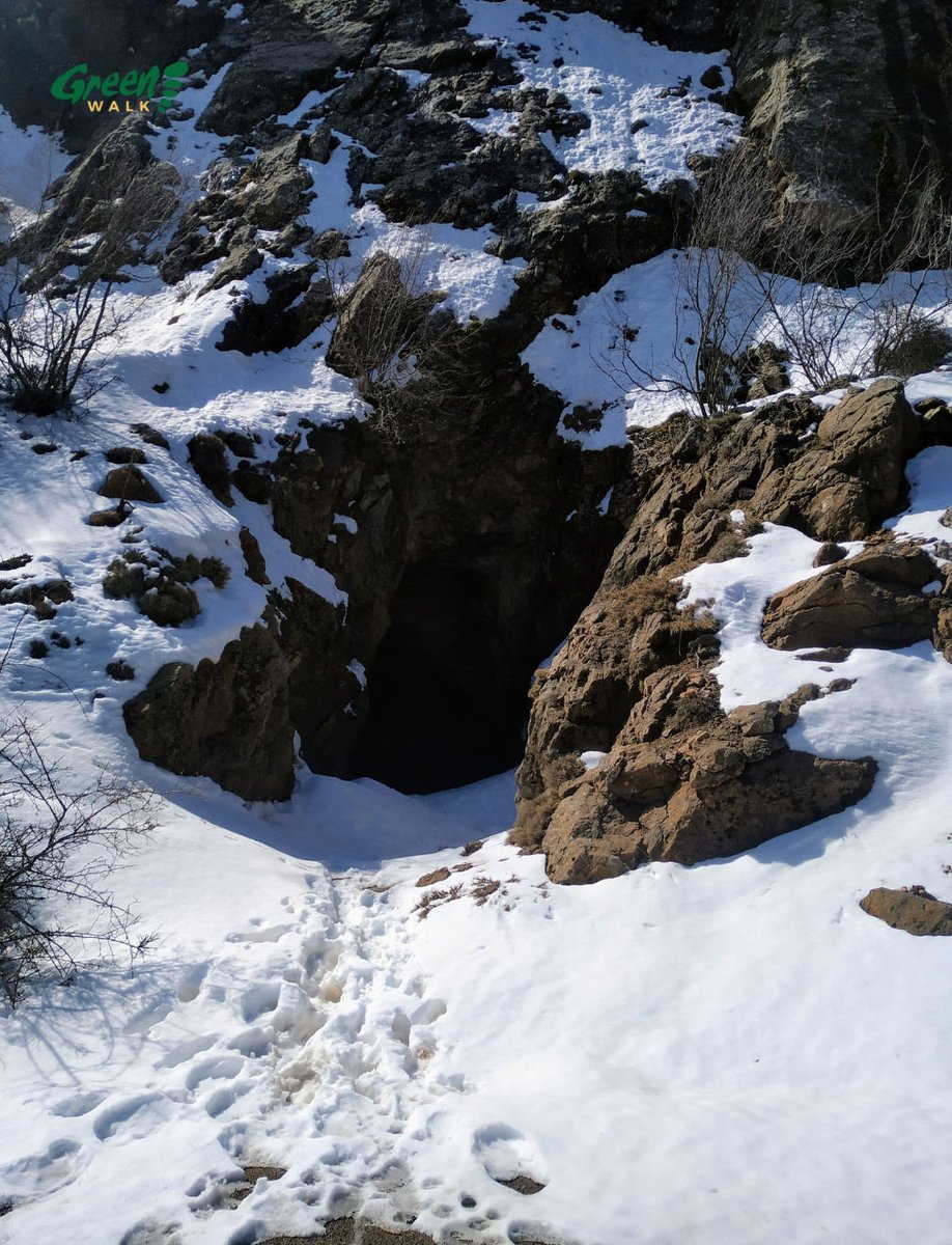 El invierno se acerca……rincones #sierradeBaza 😍
Winter is approaching... corners of the Sierra de Baza mountains

#sierradeBaza #geoturismo #turismoconciencia #turismocientifico #greenwalkES