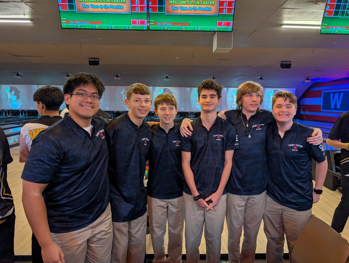 Saint Viator Bowling tweet media
