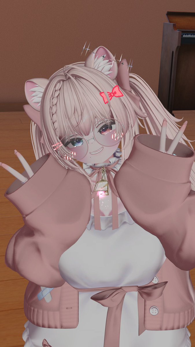 VRC_VRC_VRC_VRC's tweet image. 밀피옷 뺏어입은 뚱땡이😆