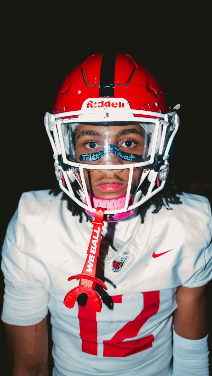 MikelMiller_'s tweet photo. Blessed to have had a great jr season!!
105 tot tackles
79 solo
26 assisted
targeted 20 times
6 passes caught (under 30 yards let up) 
4 TFL’s
1st Team All Region @ defensive back

https://t.co/r0JU198rpD https://t.co/S5idqVoJc5