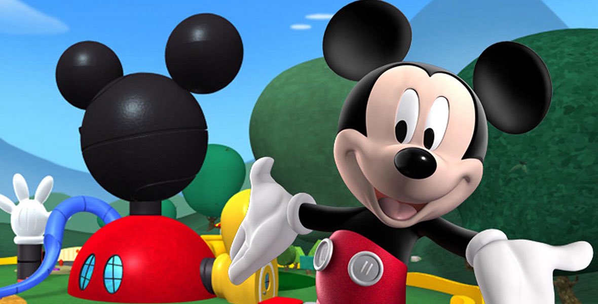 meeskahistory's tweet image. Mickey Mouse in front of his Clubhouse.